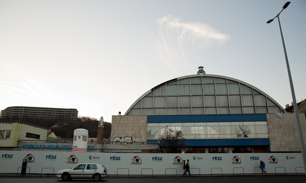 14250728_7fe39e666e071782bc36f2c8589203de_wm